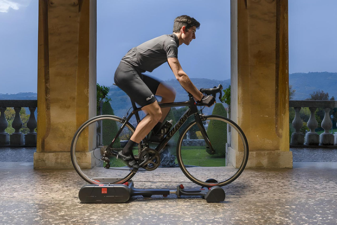 Cómo entrenar con rodillo de bicicleta