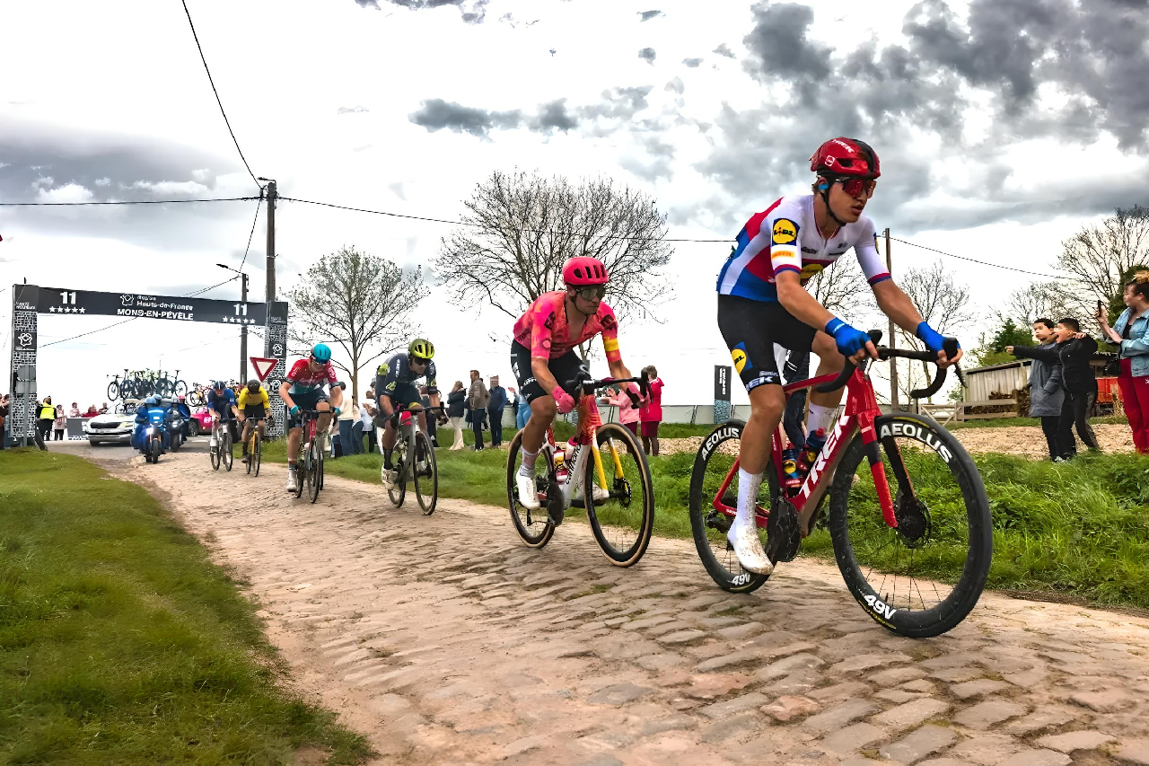 Todo listo para la Par&iacute;s-Roubaix 2025: Pogačar y el desaf&iacute;o imposible
