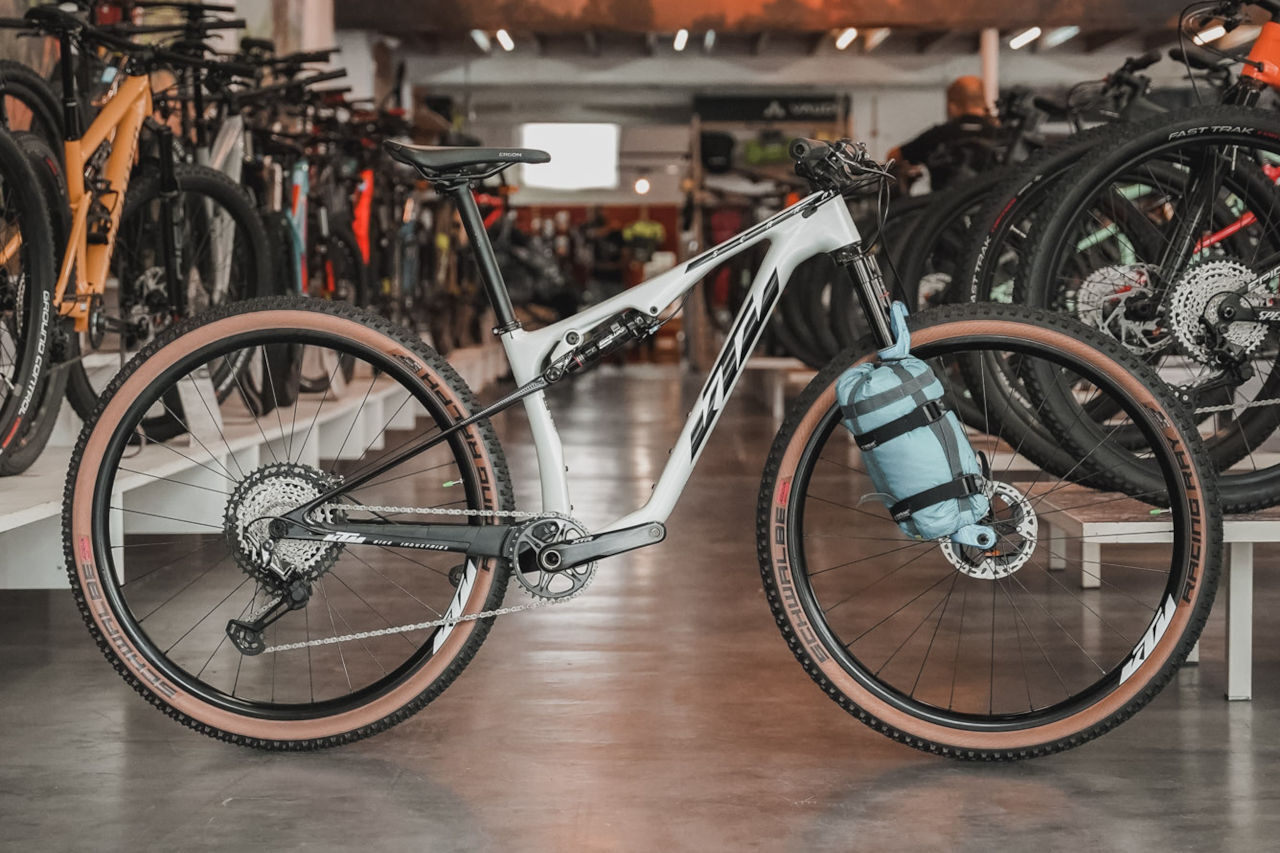 Viaja en bicicleta: Guía de accesorios para Bikepacking