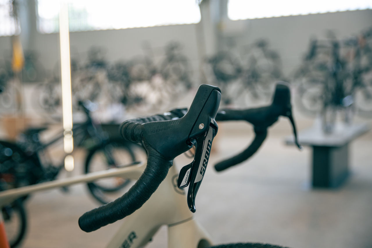 Gu&iacute;a de compra de la bicicleta gravel el&eacute;ctrica
