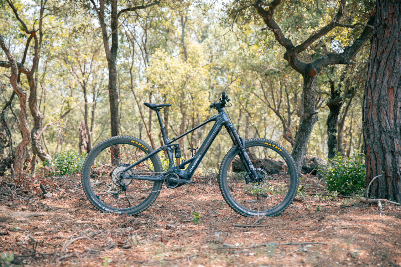 Mejores bicicletas eléctricas de montaña 2023