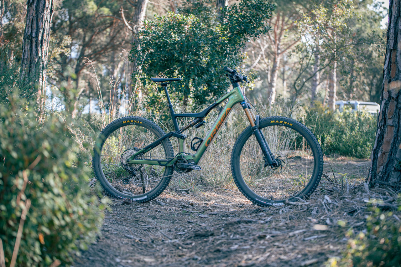 Mejores bicicletas eléctricas de montaña 2023