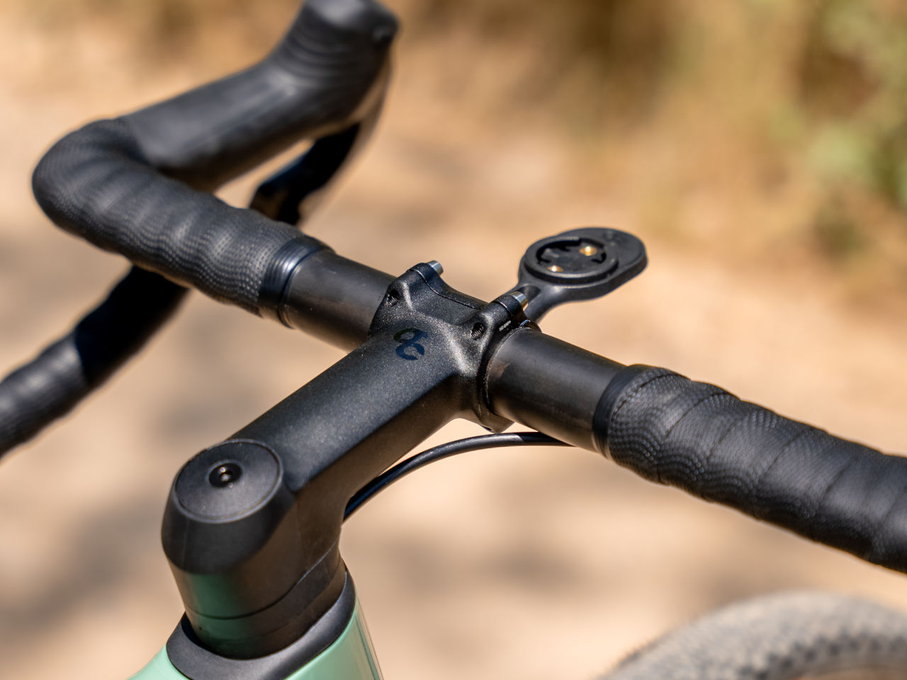 Nueva Orbea Terra 2025: La gravel bike vers&aacute;til que lo cambia todo