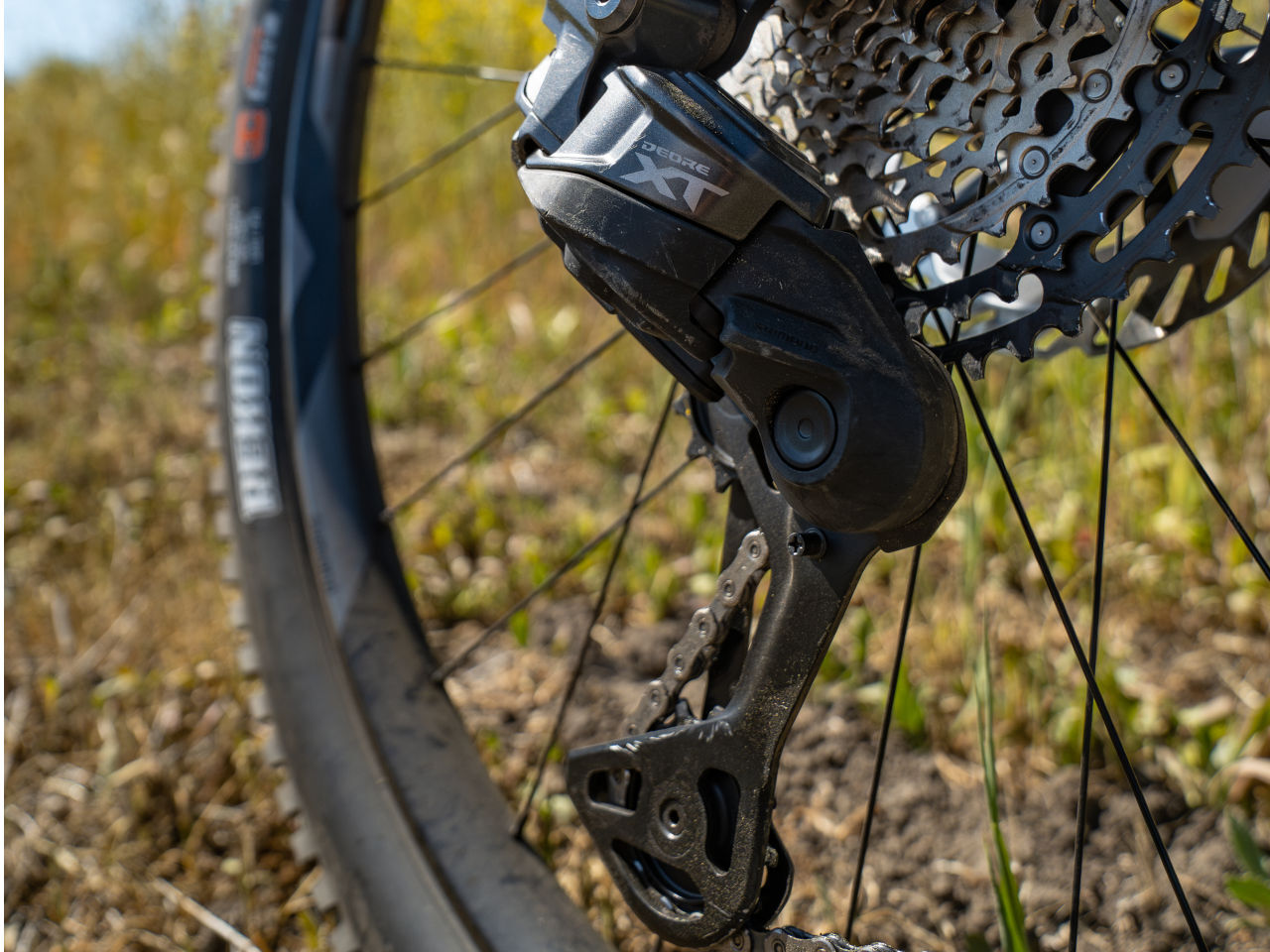 Shimano XT Di2: El cambio electr&oacute;nico llega al MTB sin cables y sin l&iacute;mites